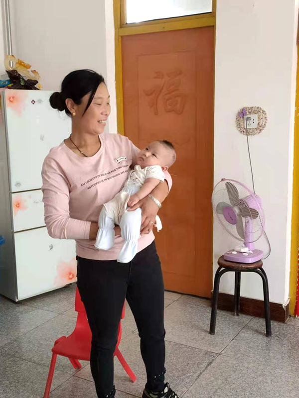 月嫂生活照