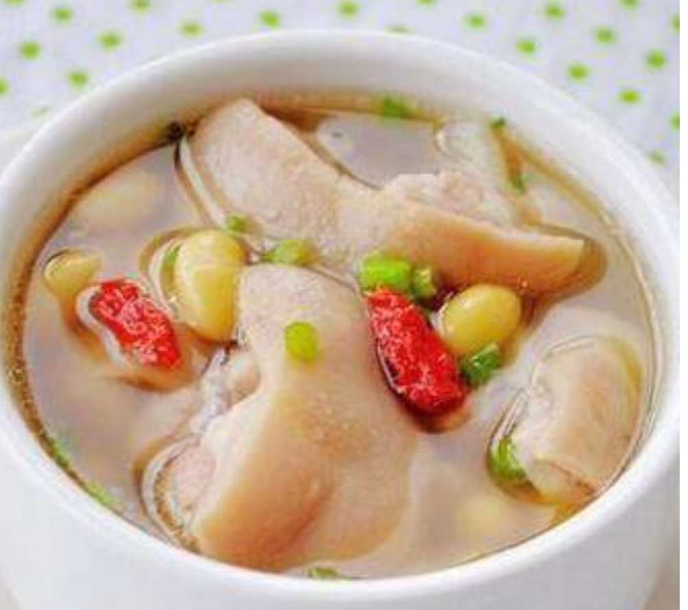 豬蹄黃豆湯